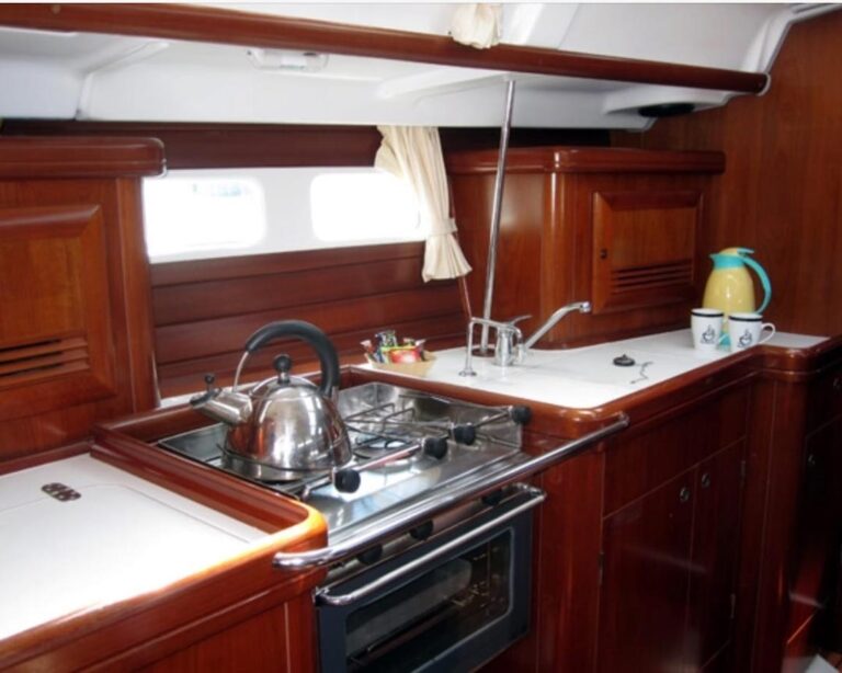 51bad0dd-a542-465f-9af4-418af6041576