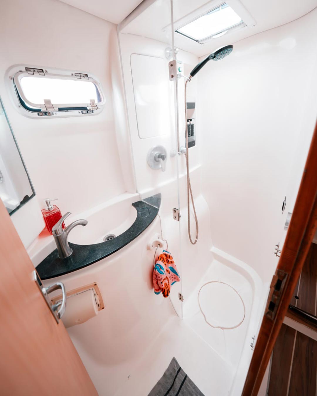 9311d509-77f7-4e7e-a616-5ec96f62217a