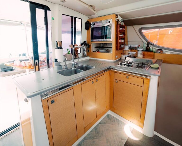 a51579b4-3dcf-446e-a55d-d09d5bcd12c7