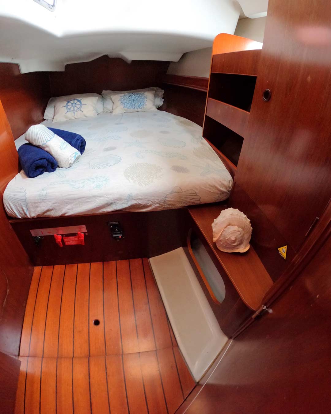 b6524b3d-84f7-4a07-a508-2d1f4c08eb92